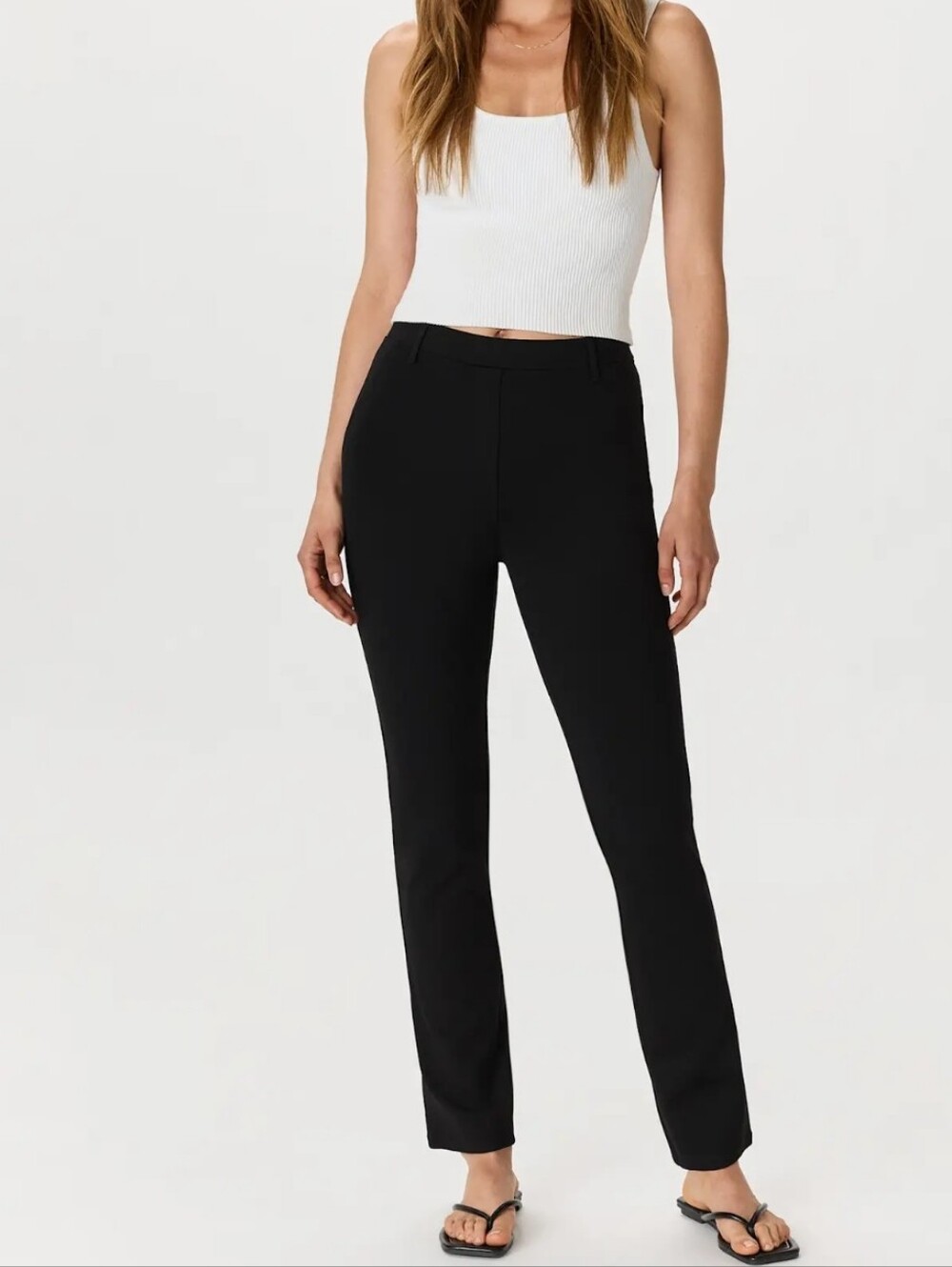 NWT Quince Ultra-Stretch Ponte Straight Leg Pants Black M 28 Short